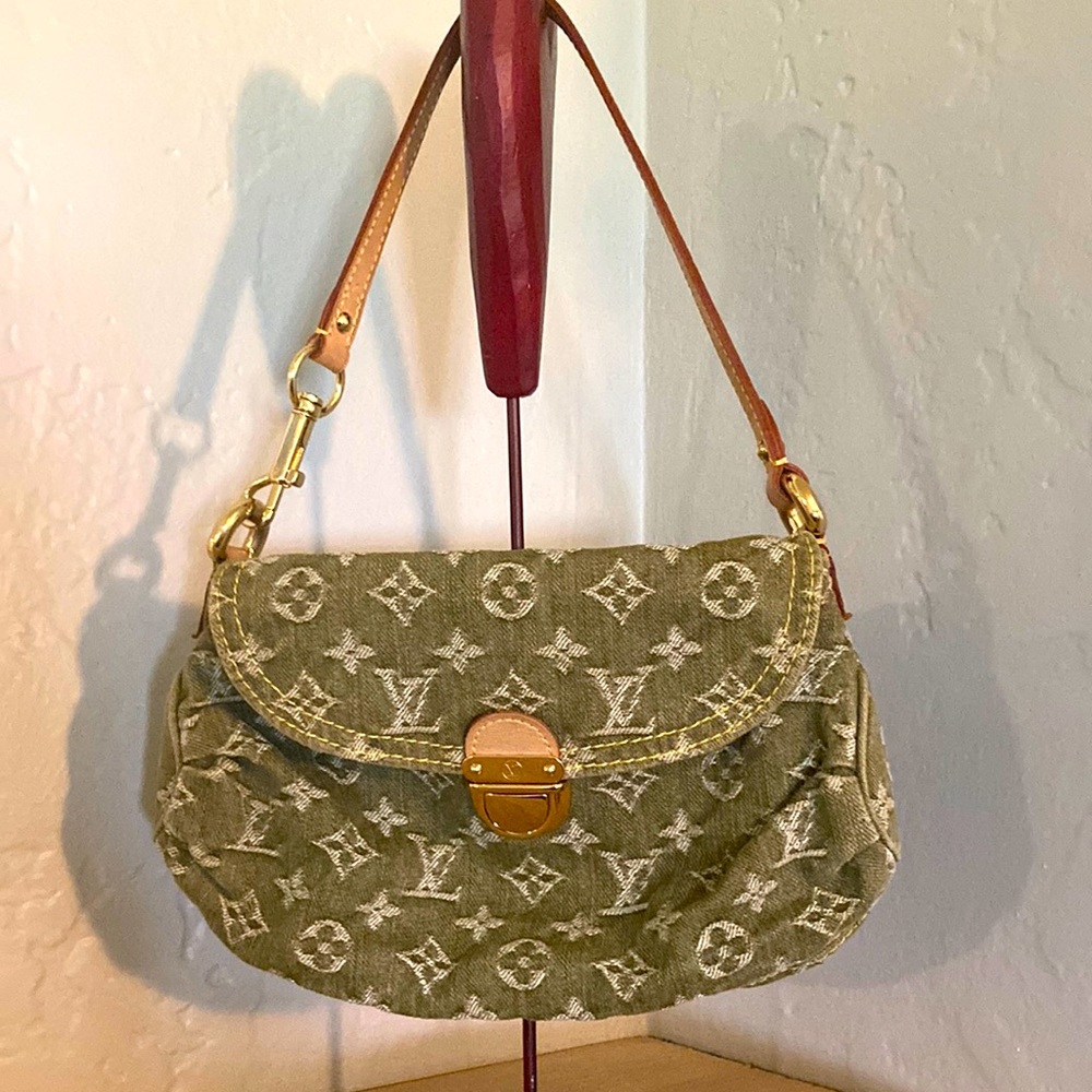 COPY - Authentic Louis Vuitton Denim Green Pleaty